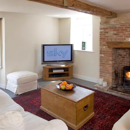Morton House And The Stable Block - Adjoining For Singles, Couples And Large Groups