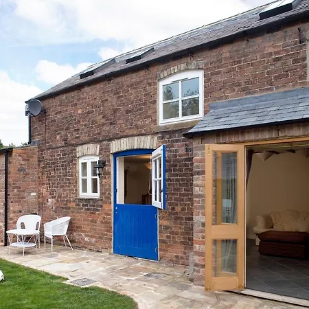 Morton House And The Stable Block - Adjoining For Singles, Couples And Large Groups * Masham
