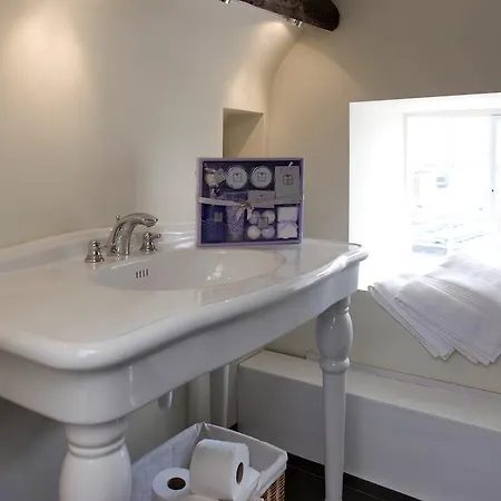 Morton House And The Stable Block - Adjoining For Singles, Couples And Large Groups Holiday home *