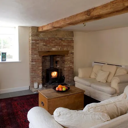 Morton House And The Stable Block - Adjoining For Singles, Couples And Large Groups *