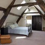 Prázdninový dům Morton House Let Yorkshire Dales - One 4 Brm Farmhouse, 3brm Stable Block Sleeps 2-16